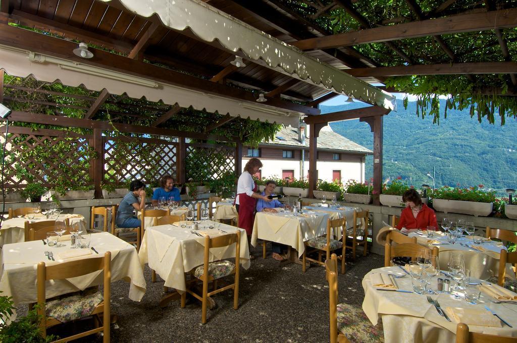 Altavilla Locanda E Tipica Trattoria Bianzone Zewnętrze zdjęcie
