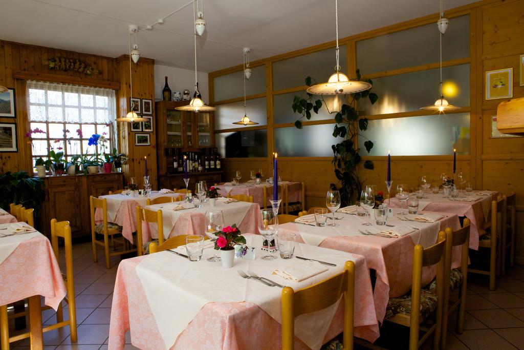 Altavilla Locanda E Tipica Trattoria Bianzone Zewnętrze zdjęcie