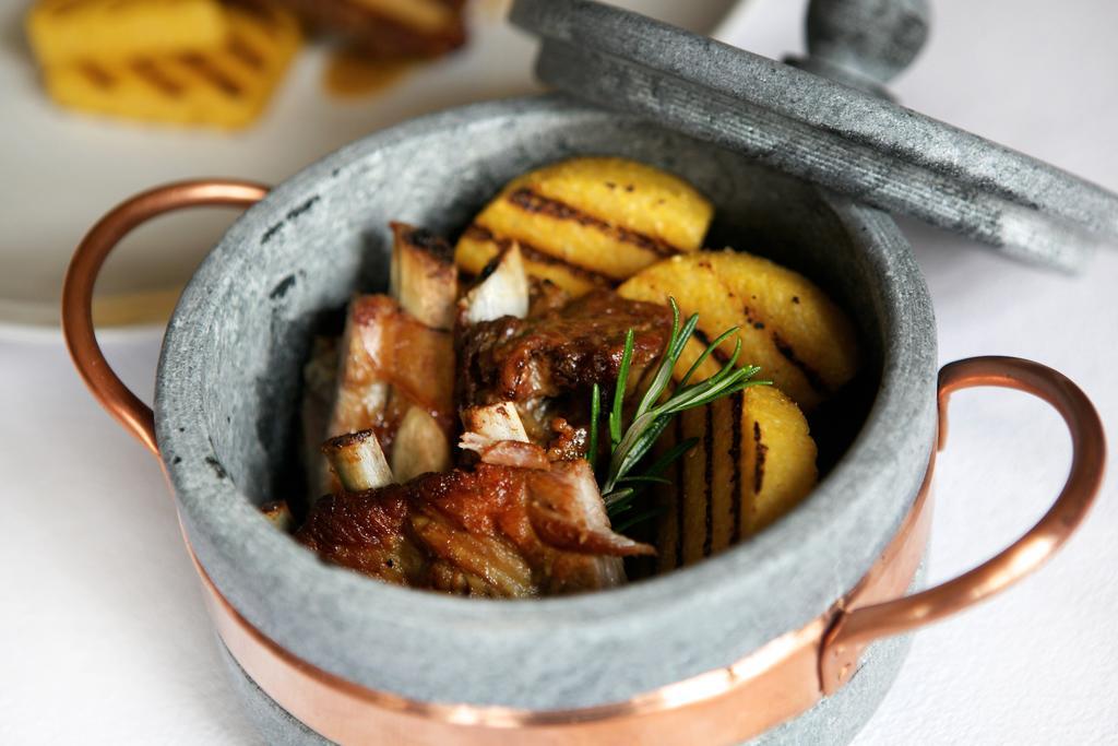 Altavilla Locanda E Tipica Trattoria Bianzone Zewnętrze zdjęcie
